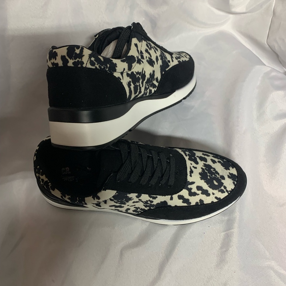 Crazy Train Black and White Athletic Shoes